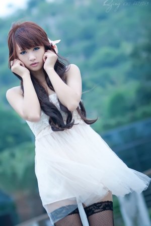 禁忌的爱恋？3个女孩的<strong>伦理</strong>纠葛！<strong>H</strong>的冲击与<strong>善良</strong>的挣扎！
