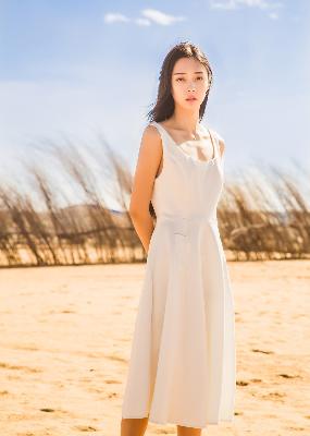 5大看点解析！《少妇精油按摩》无码版与《乳色吐息》在线观看全攻略！